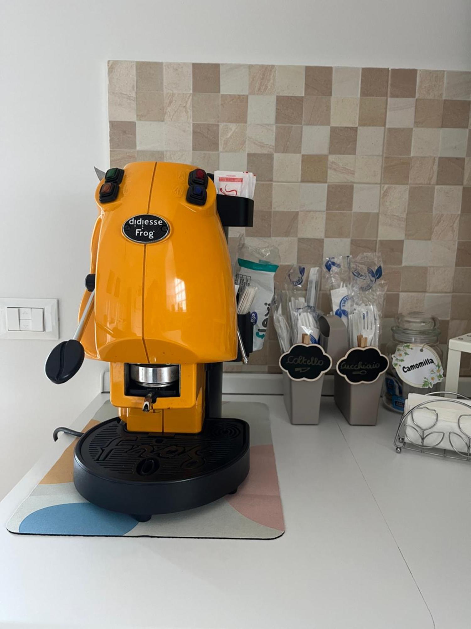 Bed&Breakfast Del Viaggiatore Fondi Εξωτερικό φωτογραφία